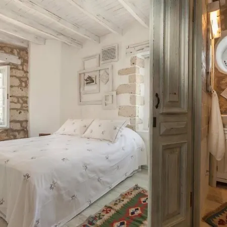 Hotel Yukari Sokak Vip Butik Alacati